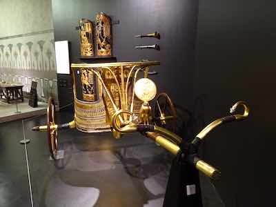tutankhamen4.jpg